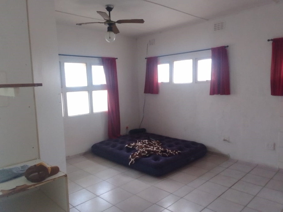 To Let 1 Bedroom Property for Rent in Quigney Eastern Cape